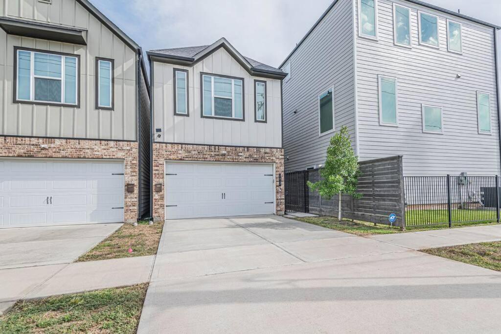 Charming 3-Bedroom Luxury Home Near Downtown, Nrg, Galleria & Medical Center Houston Extérieur photo