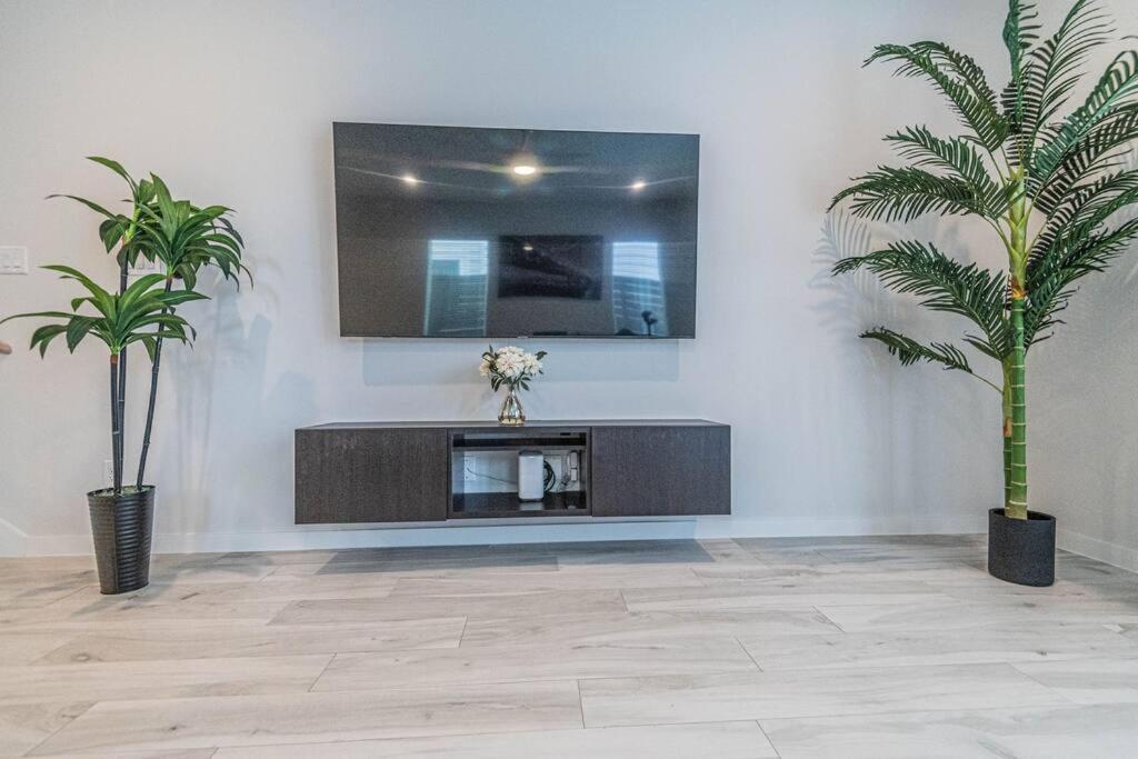 Charming 3-Bedroom Luxury Home Near Downtown, Nrg, Galleria & Medical Center Houston Extérieur photo