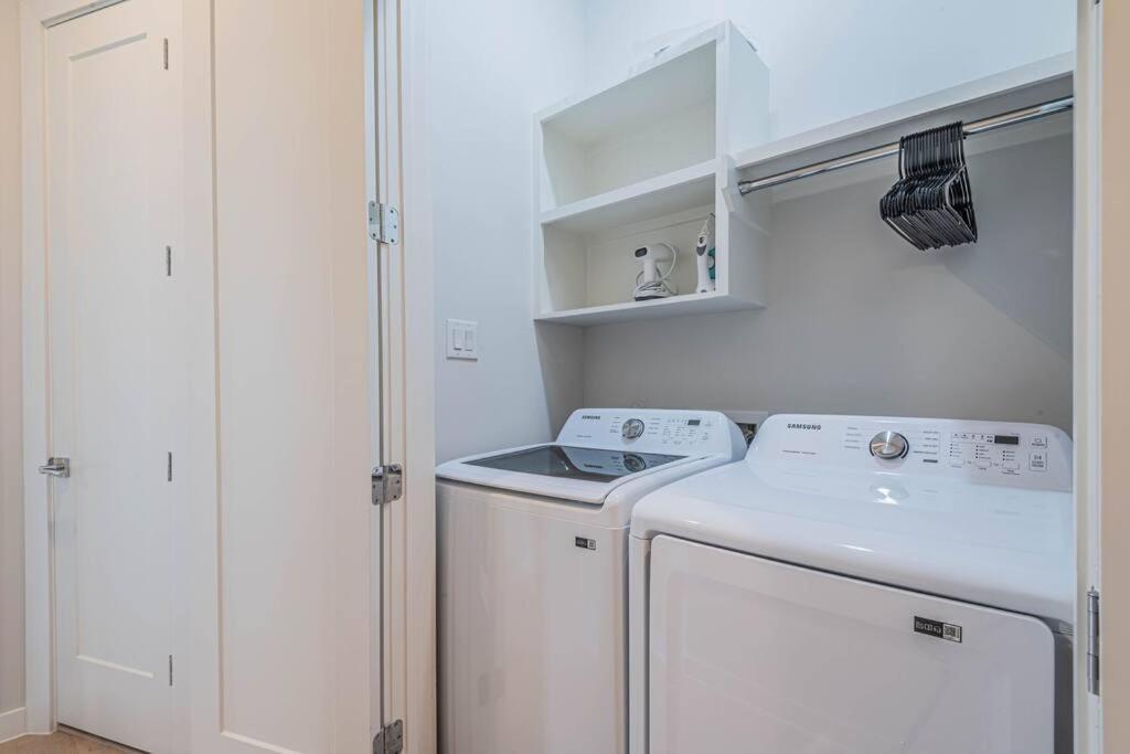 Charming 3-Bedroom Luxury Home Near Downtown, Nrg, Galleria & Medical Center Houston Extérieur photo