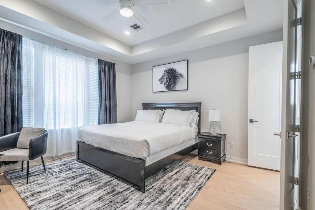 Charming 3-Bedroom Luxury Home Near Downtown, Nrg, Galleria & Medical Center Houston Extérieur photo