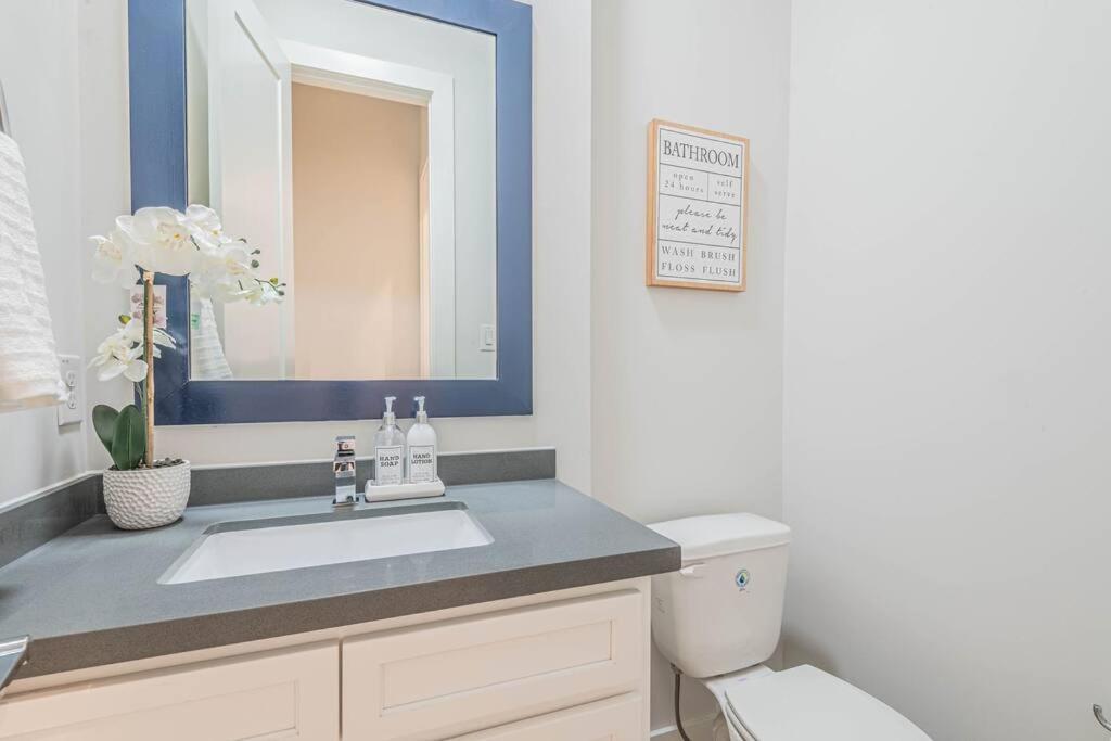 Charming 3-Bedroom Luxury Home Near Downtown, Nrg, Galleria & Medical Center Houston Extérieur photo